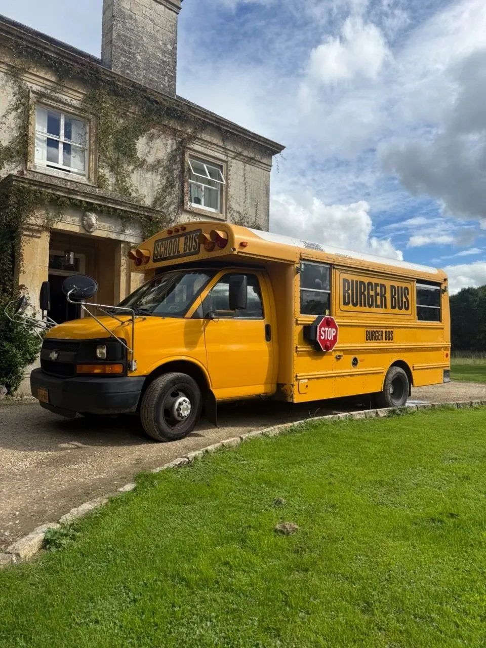 Burger Bus outside a country house for a private party